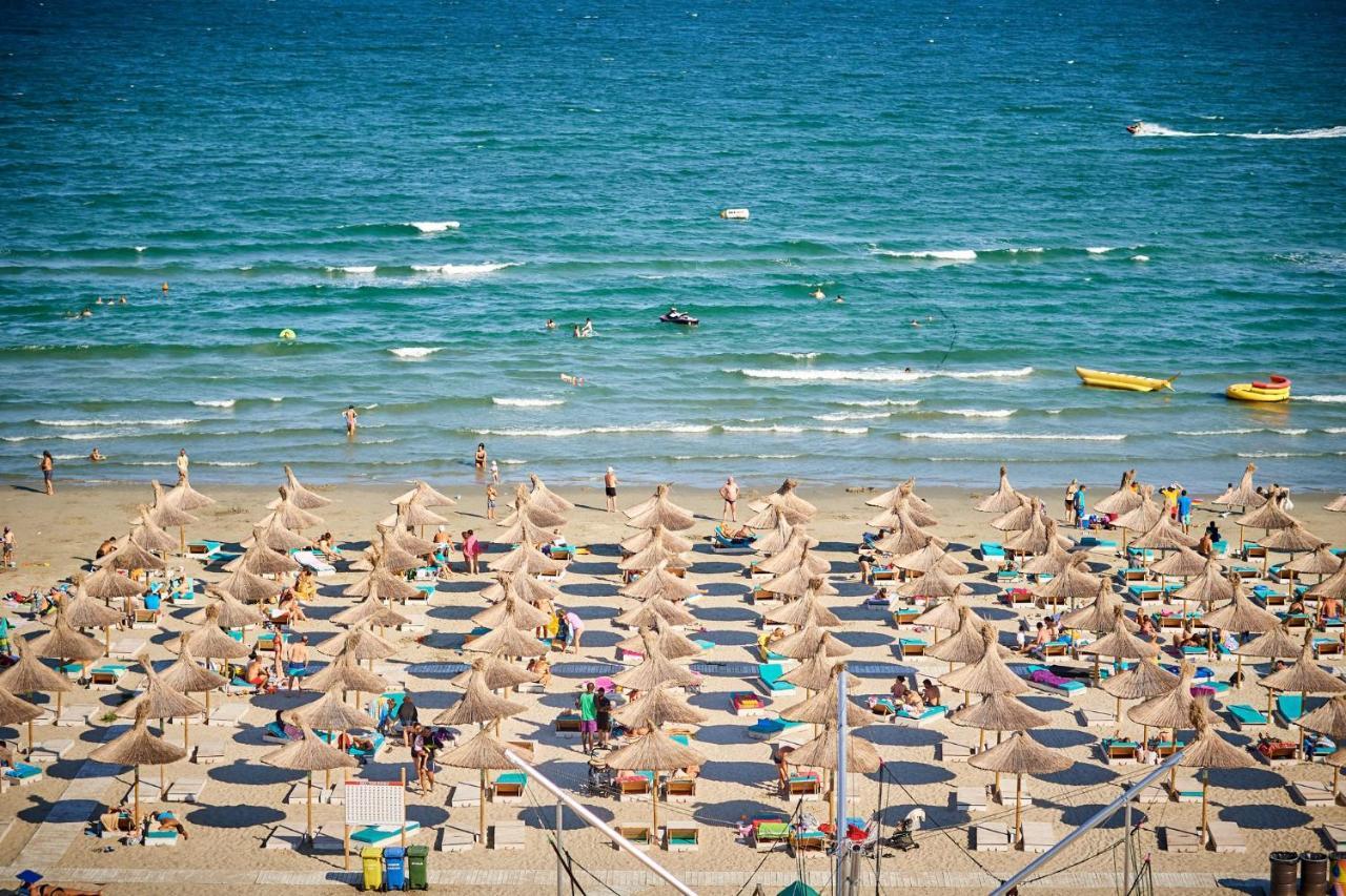 Rubic Apartment Spa N Pool Beach Resort Năvodari Eksteriør billede