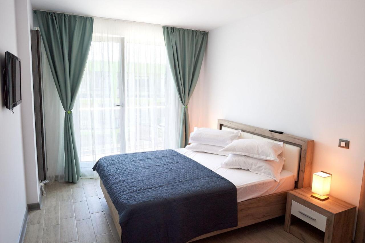 Rubic Apartment Spa N Pool Beach Resort Năvodari Eksteriør billede